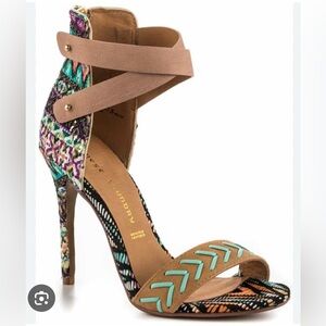 Chinese Laundry multicolor ankle wrap heels size 7.5 (38), New In Box